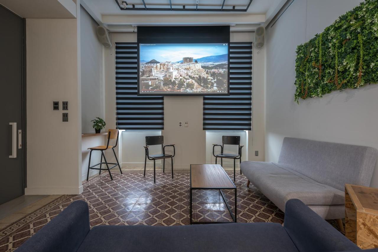 Artistic Home Gazi By Mdk เอเธนส์ ภายนอก รูปภาพ