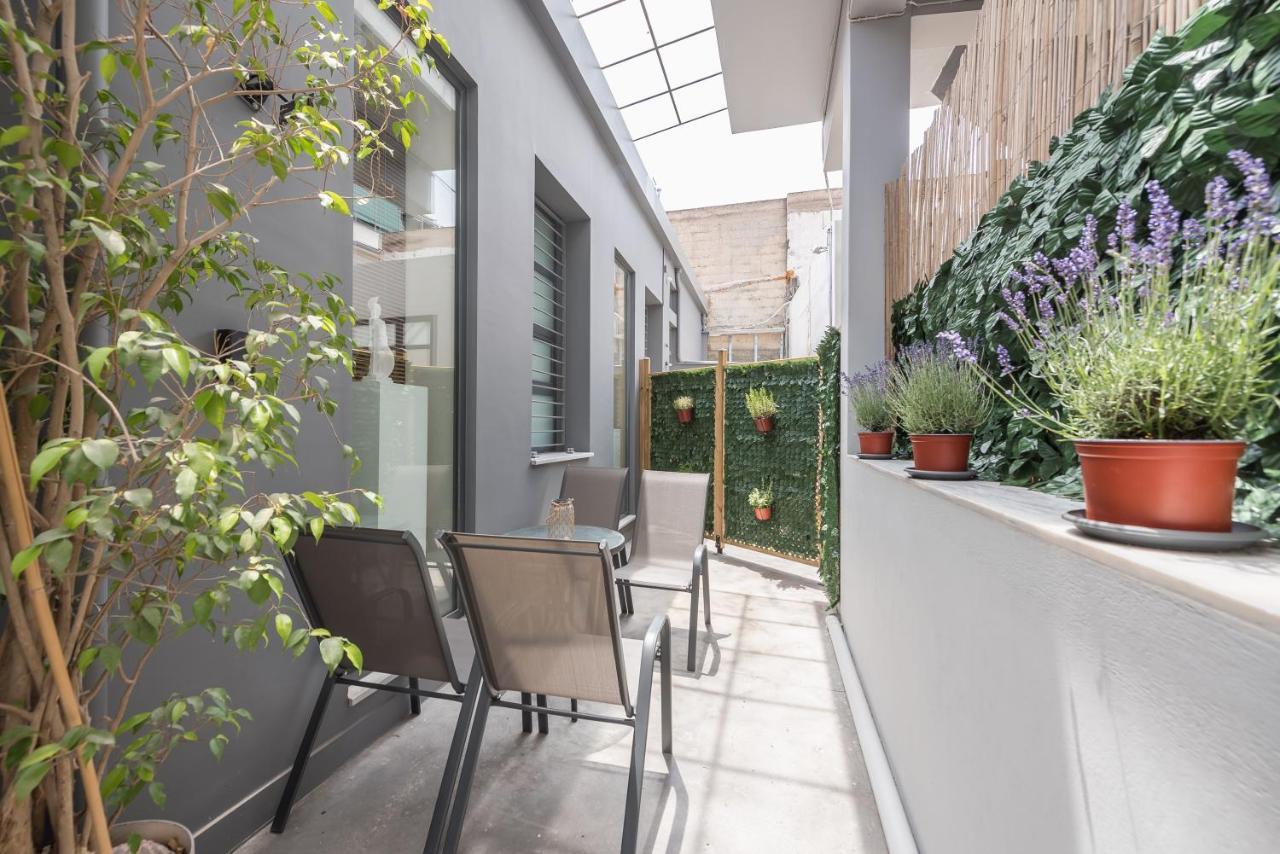 Artistic Home Gazi By Mdk เอเธนส์ ภายนอก รูปภาพ