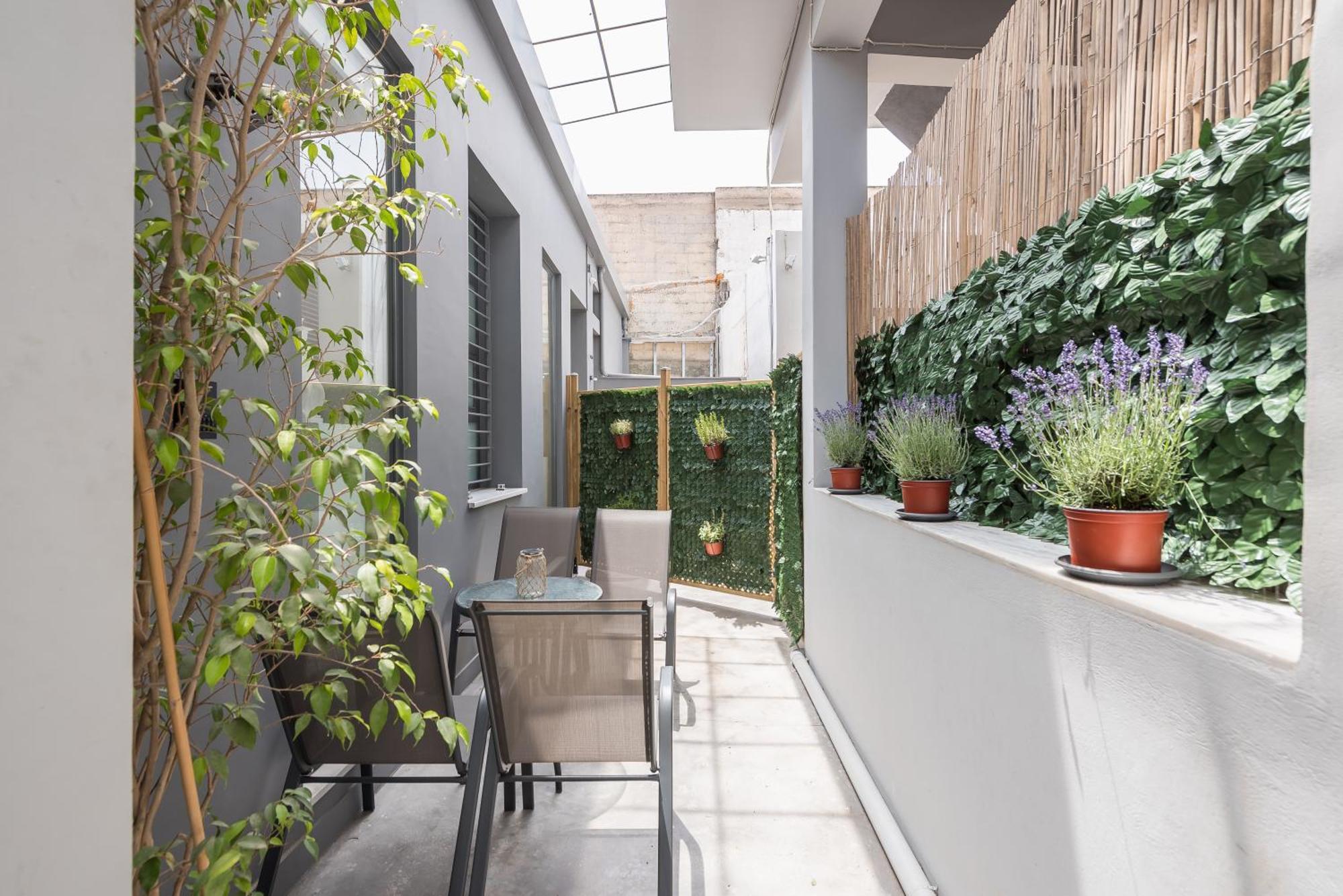 Artistic Home Gazi By Mdk เอเธนส์ ภายนอก รูปภาพ
